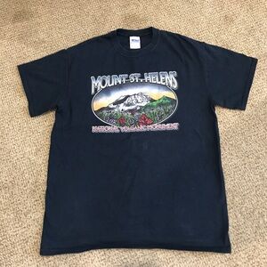 1980s Mount St Helens Volcano Original Vintage Gildan Black Tee